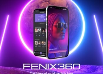 A Night Wrapped in Lights: FENIX Rising Brings Holiday Spirit to The Bitter End