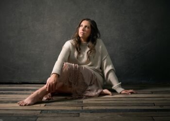 Francesca Battistelli Returns To Music With New Single — NewReleaseToday