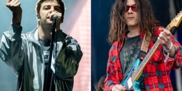 Watch Kurt Vile join Fontaines D.C. on stage for Roman Holiday at La Route Du Rock