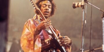 Footage unearthed from drama student who filmed Jimi Hendrixs Woodstock performance from the stage Footage unearthed from drama student who filmed Jimi Hendrixs Woodstock performance from the stage