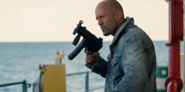 Mutiny Review: Jason Statham Action Movie Is Basically Die Hard on a Boat