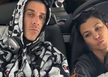 travis barker and kourtney kardashian