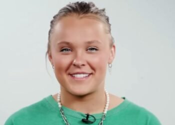 JoJo Siwa- YouTube