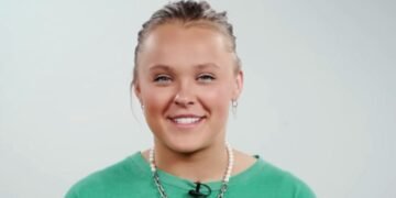 JoJo Siwa Redefines Sexuality After Being Repulsed By Dudes
