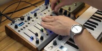 Waltz for Ziggy [Buchla Live Looping]